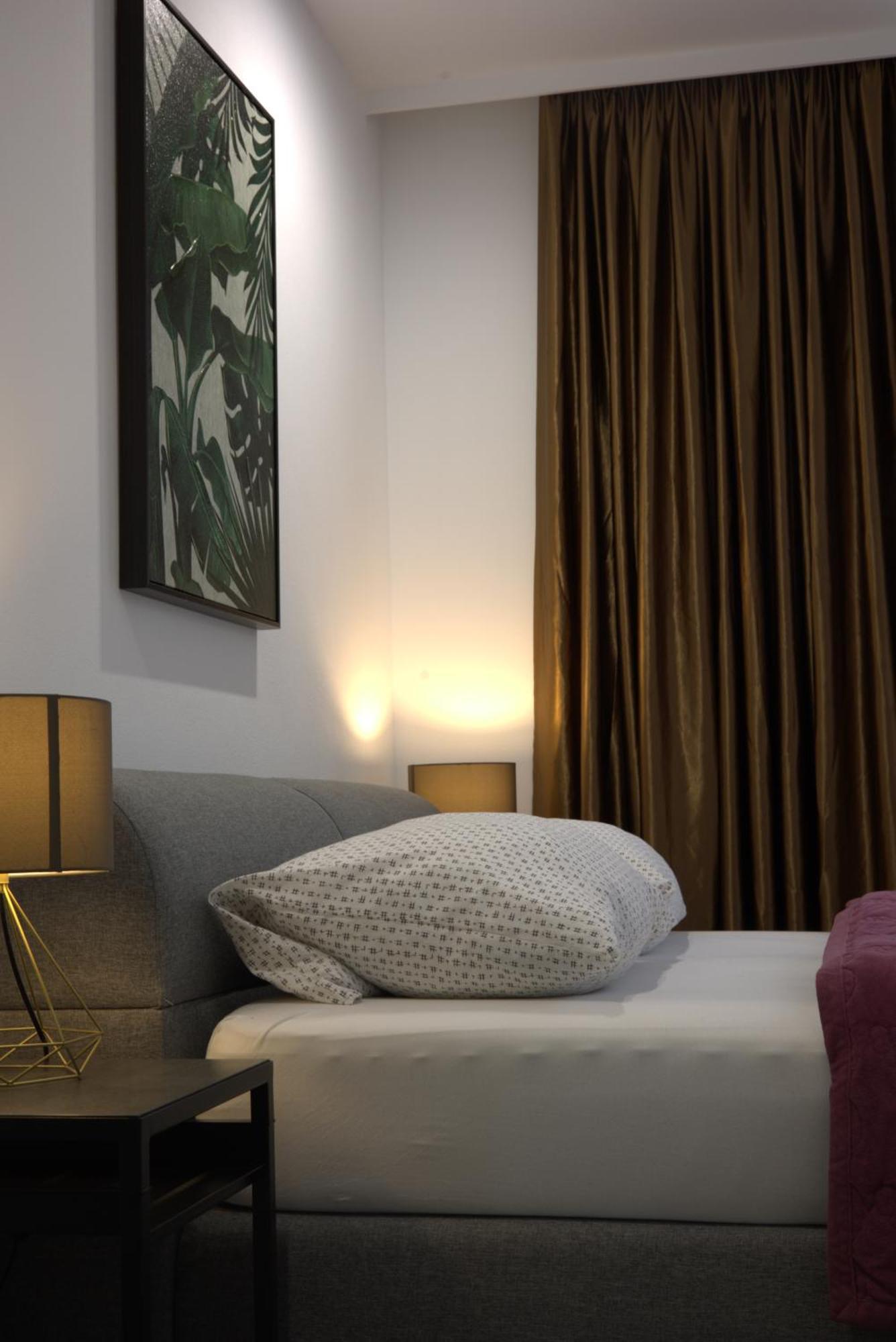 Mystay Müggelheim Apartment *